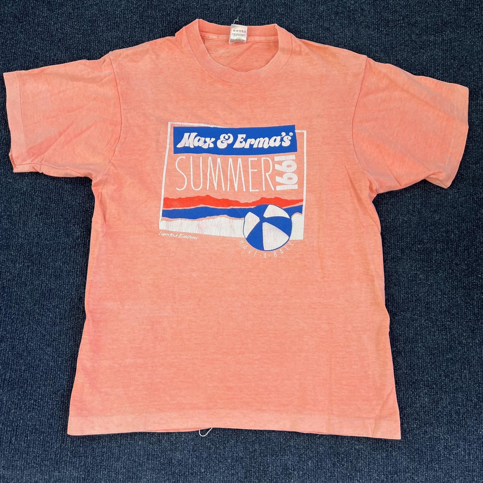 Vintage Max  Ermas Summer 1991 Shirt Mens Large Pink Fruit Of Loom Tee TShirt